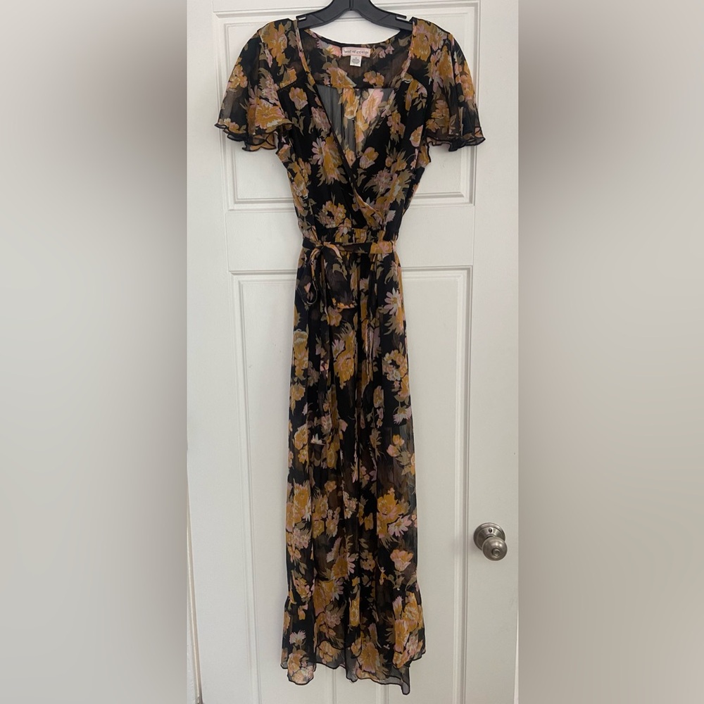 Band of Gypsies black/blush/gold maxi dress size M